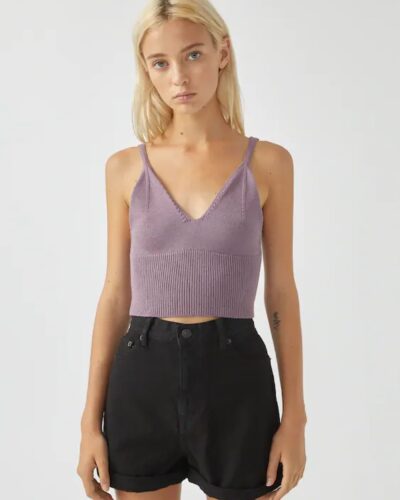 Shorts with turn-up hems