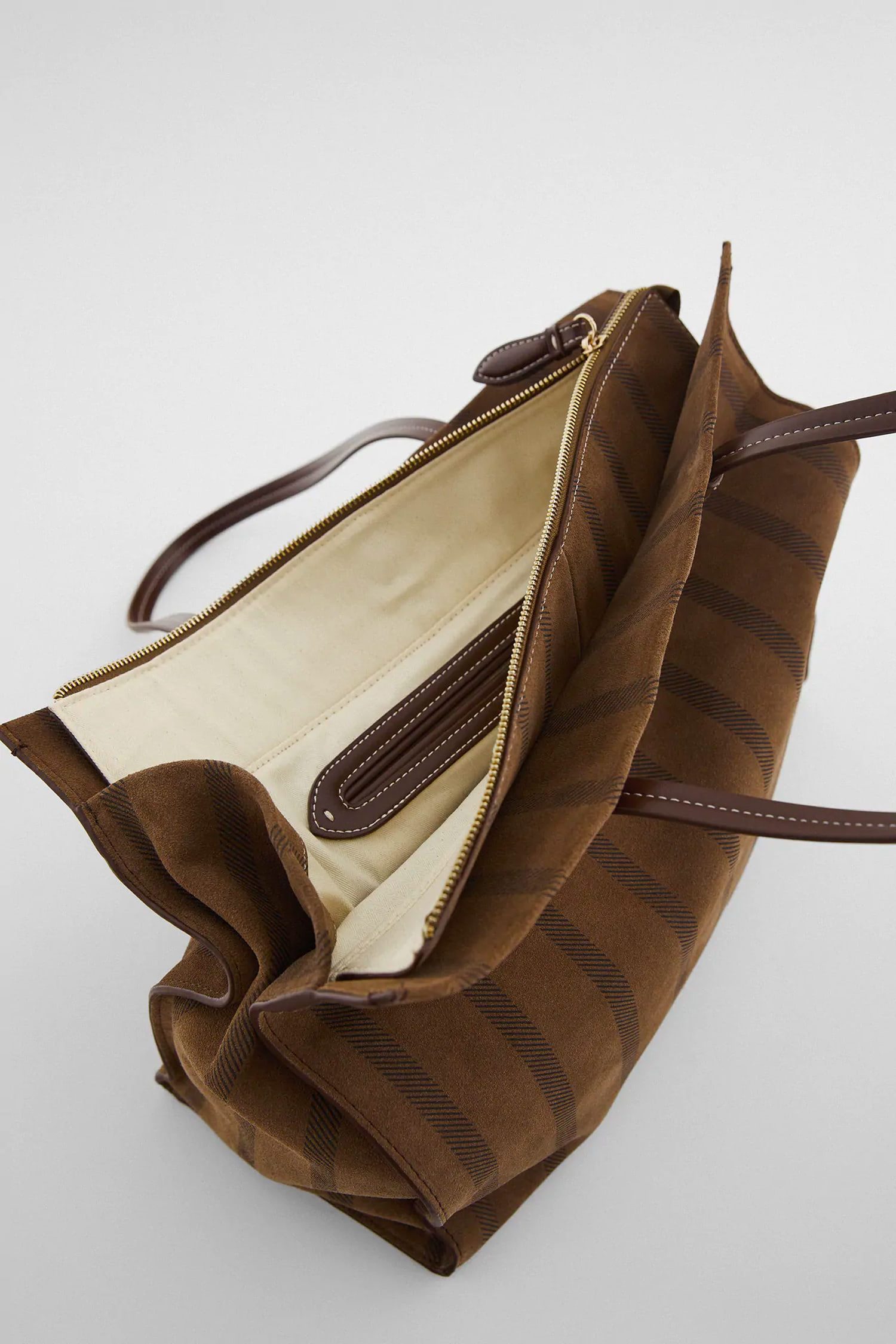 Product Grouped - Image 3